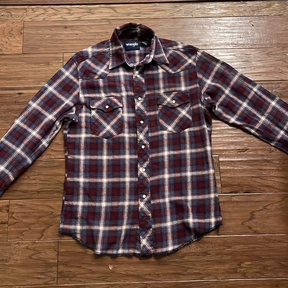 Wrangler Men’s Pearl Snap Long Sleeve Shirt Size M